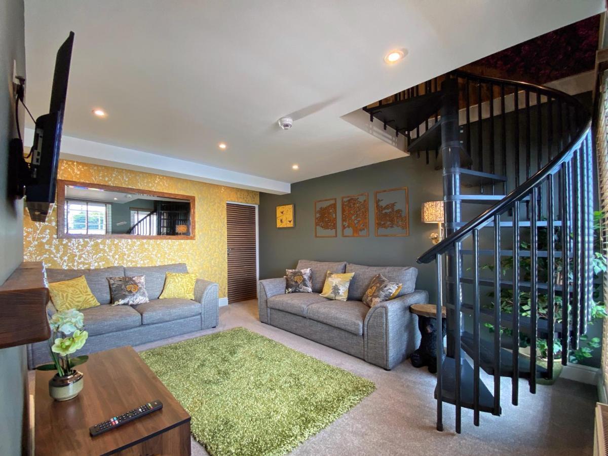 Hambrook House Canterbury - New Luxury Guest House With Espa Spa Complex Dış mekan fotoğraf