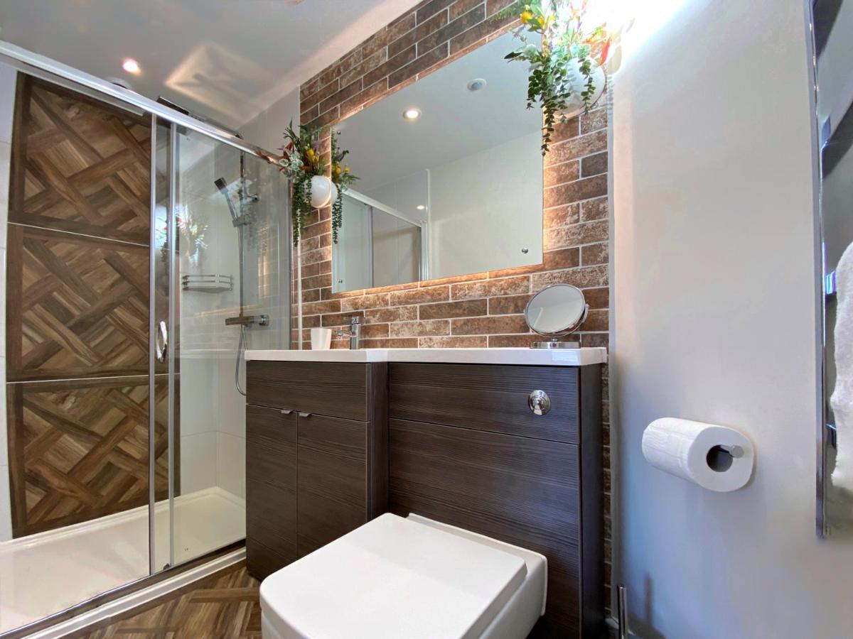 Hambrook House Canterbury - New Luxury Guest House With Espa Spa Complex Dış mekan fotoğraf