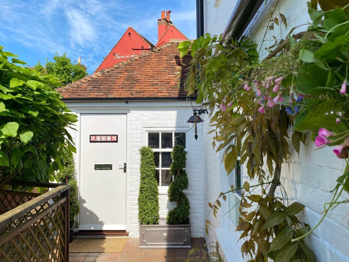 Hambrook House Canterbury - New Luxury Guest House With Espa Spa Complex Dış mekan fotoğraf
