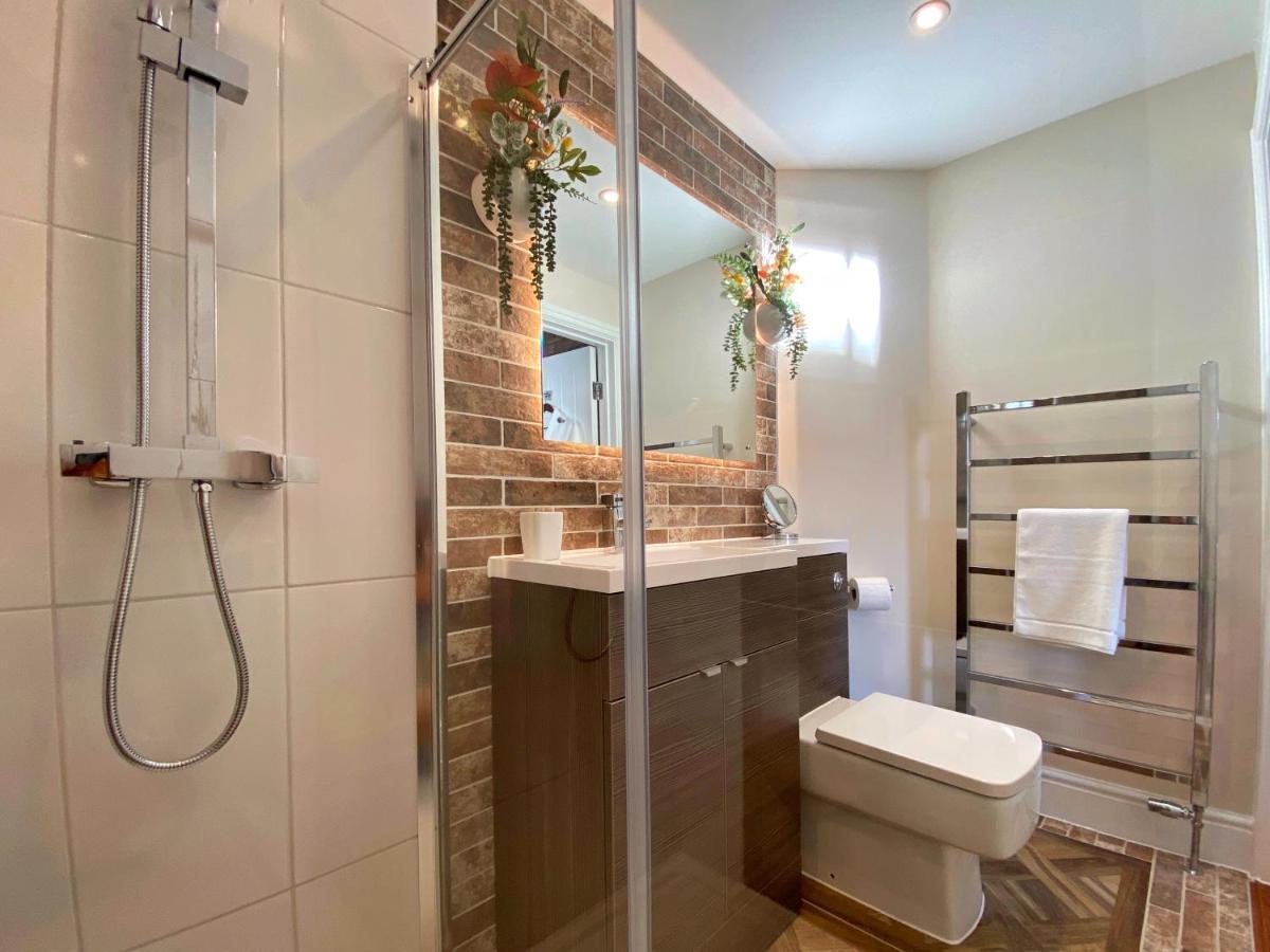 Hambrook House Canterbury - New Luxury Guest House With Espa Spa Complex Dış mekan fotoğraf