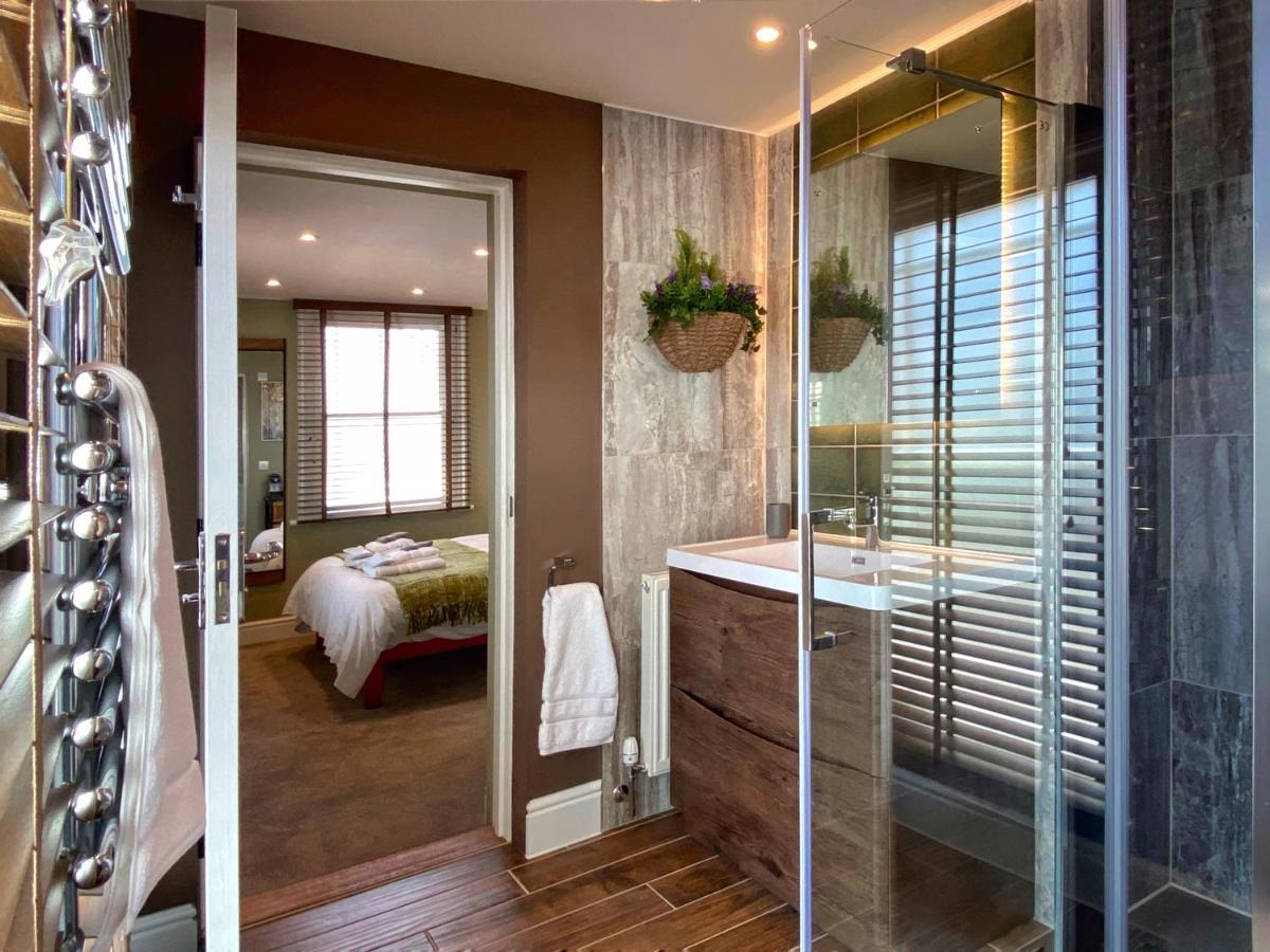 Hambrook House Canterbury - New Luxury Guest House With Espa Spa Complex Dış mekan fotoğraf