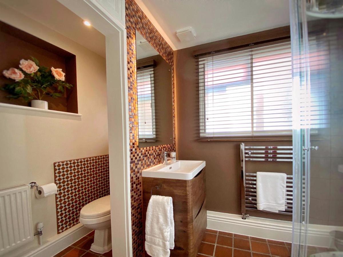 Hambrook House Canterbury - New Luxury Guest House With Espa Spa Complex Dış mekan fotoğraf